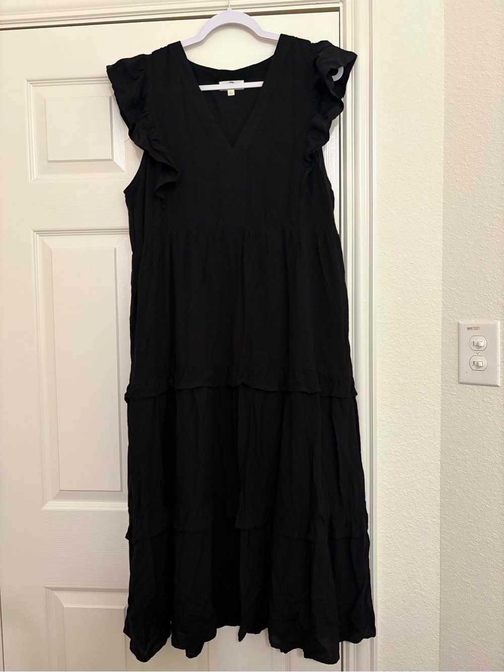Entro Black Tiered Dress